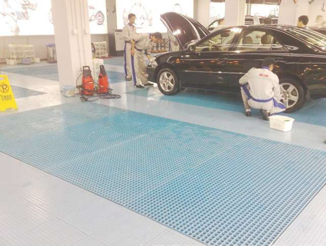 洗車場